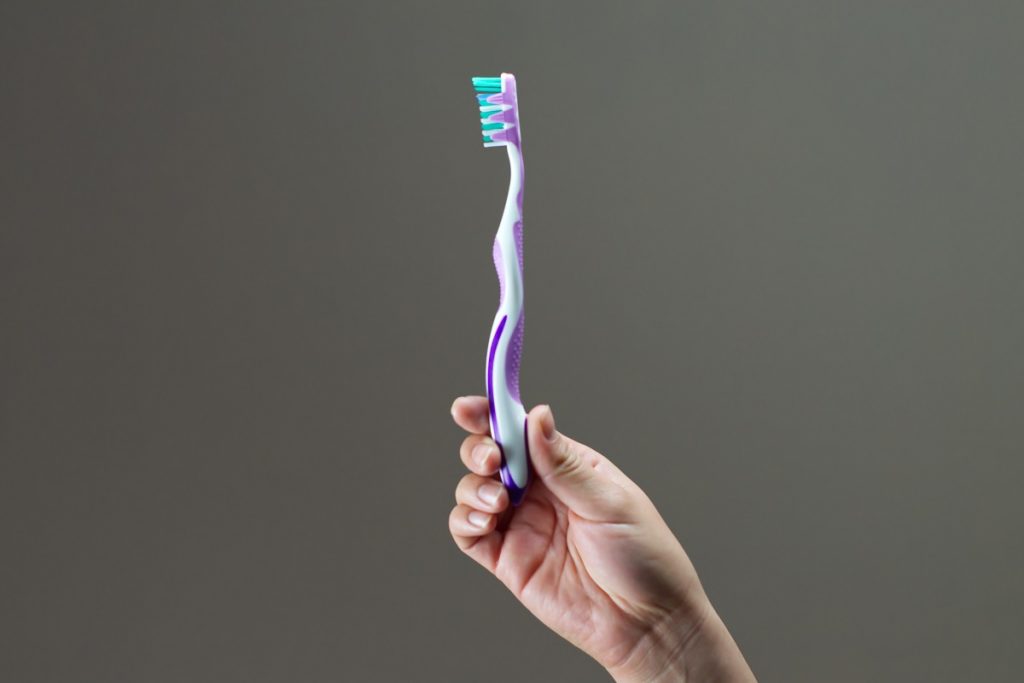 Dove posare lo spazzolino da denti - sanfilippo dentista catania milano caltanissetta